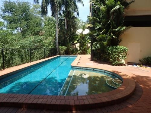 Darwin Deluxe Apartments3