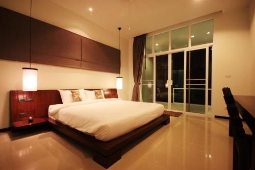 ทู วิลล่า ฮอลิเดย์ ออกซิเจน สไตล์ หาดบางเทา (Two Villas Holiday Phuket Oxygen Style Bang Tao Beach)4