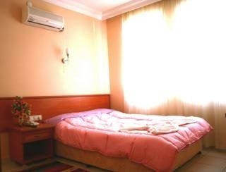 Mirage Apart Hotel4