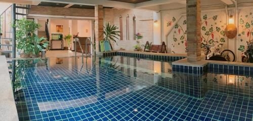 โรงแรมไอซ์ กมลาบีช (Ice Kamalabeach hotel)0