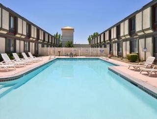 Ramada Salt Lake City Airport2