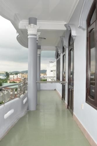 Nhat Le Hotel4