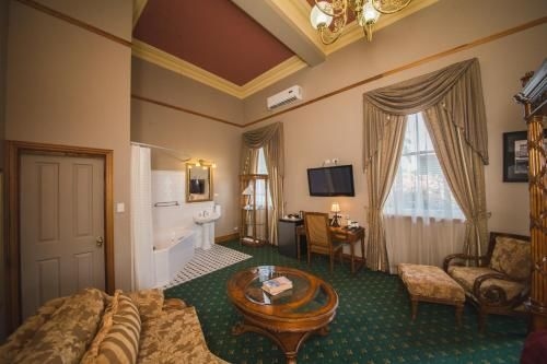 Denison Boutique Hotel2