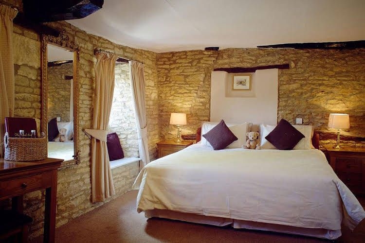 The Lamb Inn0