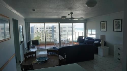 Pacific Surf Absolute Beachfront Apartments2