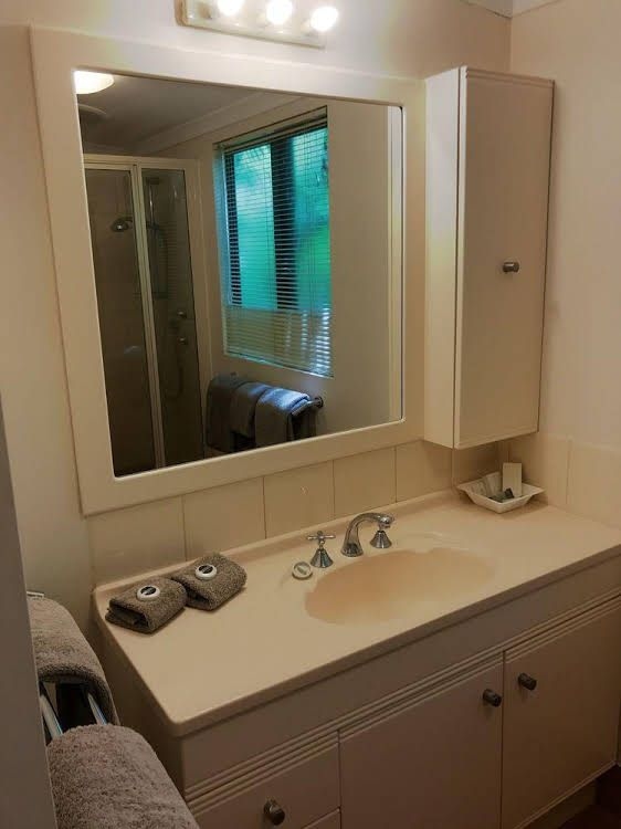Cocos Beach Bungalows0