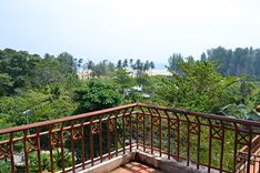 Phuket Nature Home Resort0