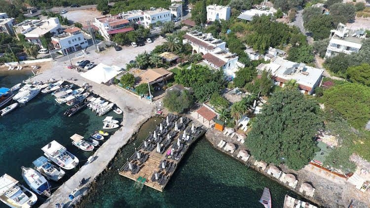 Velena Hotel0