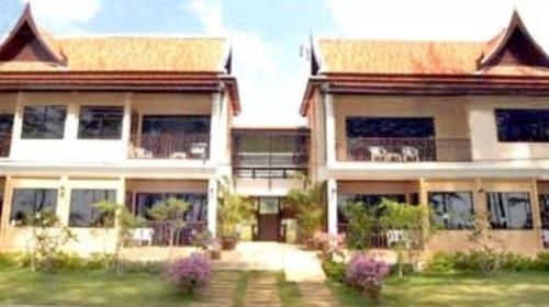 ภูเก็ต ในทอง รีสอร์ท (Phuket Naithon Resort)0