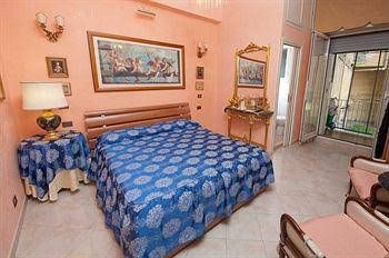 B&B Babri Simim Taj0