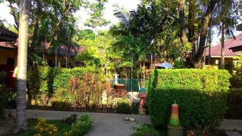 โรงแรมแฮปปี้ คอตเทจ (Happy Cottage Hotel)2