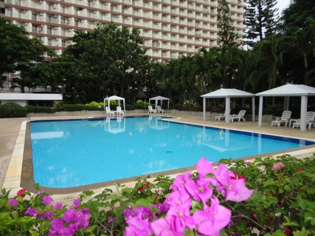 วิลลา นาวิน (Villa Navin)1
