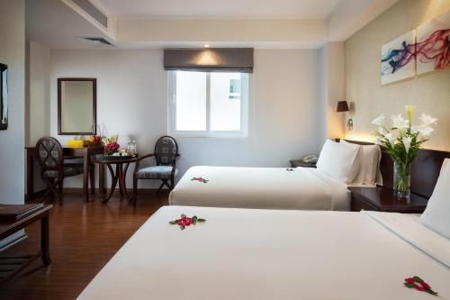 Dragon Pearl Hotel1