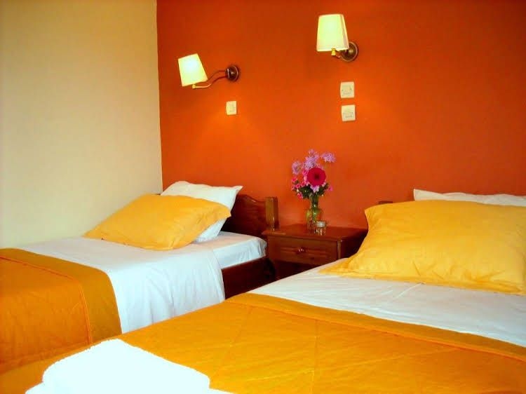 Crisais Hotel0