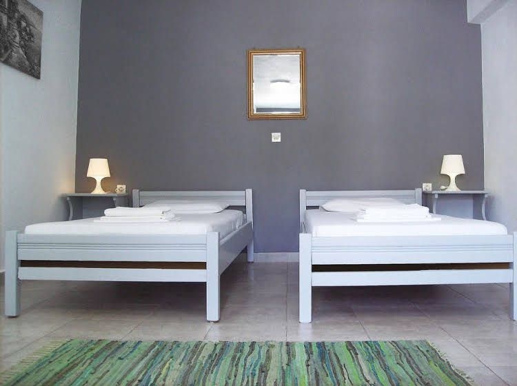 Vangelis Studios0