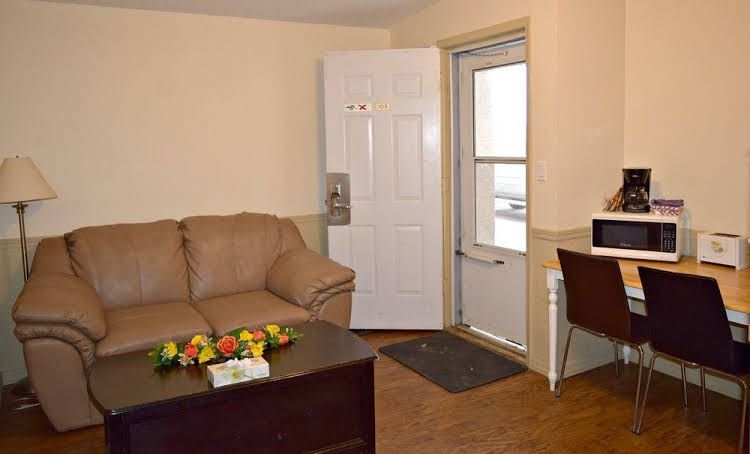 Centre Suite Inns Motel0