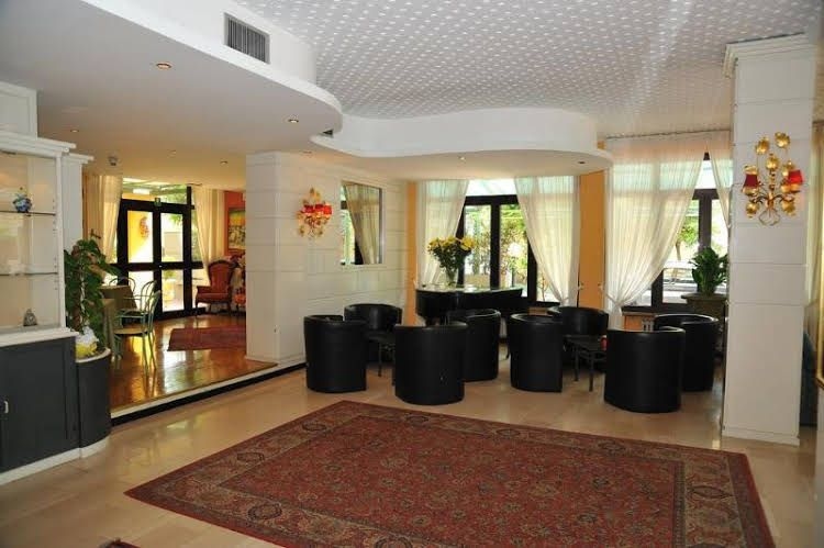 Hotel Salus0