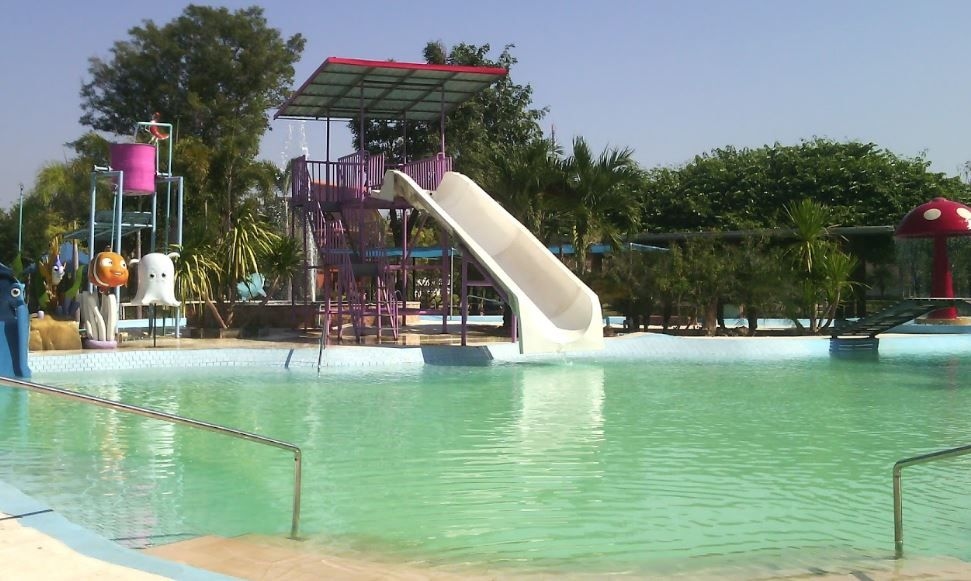 วอเตอร์แลนด์ กอล์ฟ รีสอร์ท แอนด์ สปา (Water Land Golf Resort and Spa)4