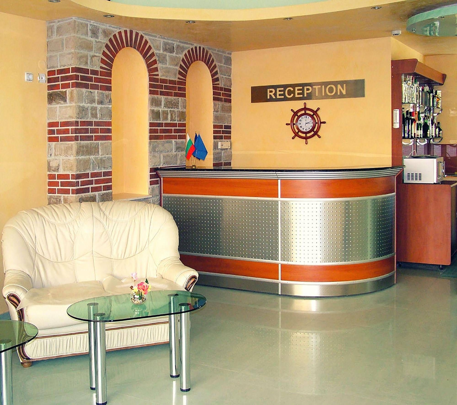 Hotel Chubini0