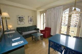 Apartamentos Pessets Adelaida0
