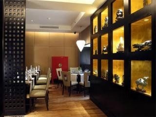 Claridges4