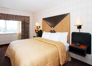 Comfort Suites2