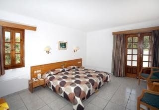 Marmari Beach2