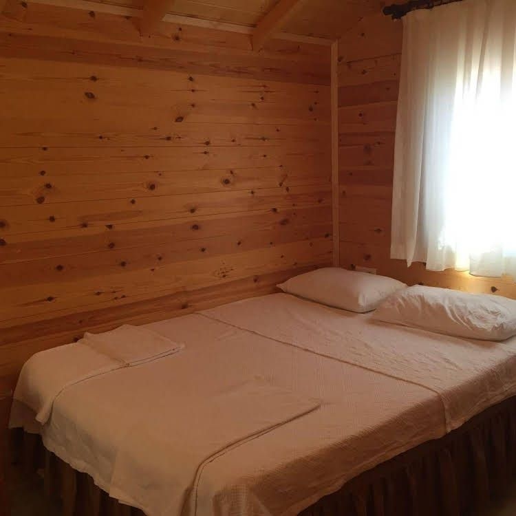 Olympos Mocamp0