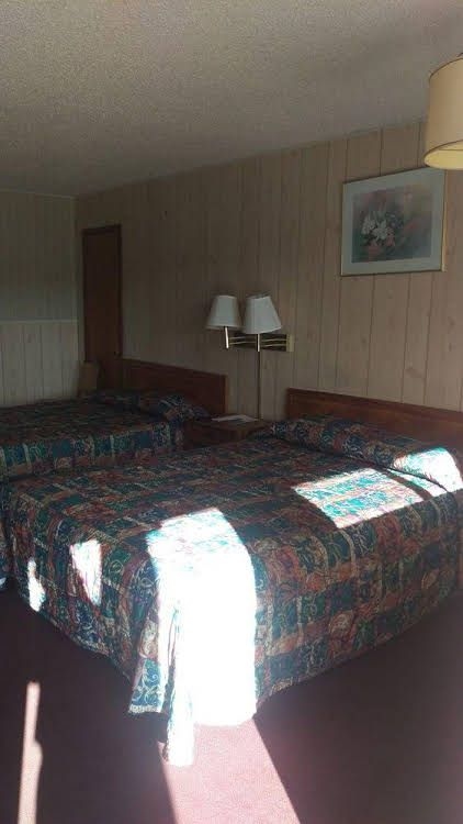 Gold Key Inn0