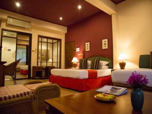 ไวท์เฮาส์ บีช รีสอร์ท (White House Beach Resort)3