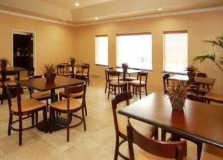 Comfort Suites Houston Intercontinental Airport2