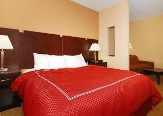 Comfort Suites3