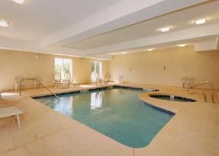 Comfort Suites4
