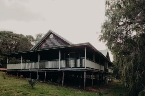 Yallingup Forest Resort0
