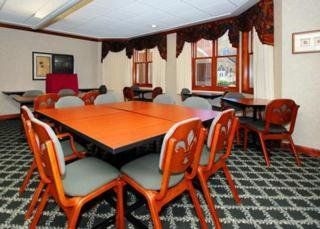 Kress Inn Clarion Collection3