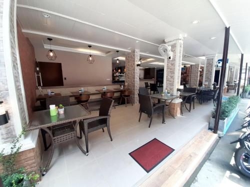 โรงแรมกู๊ด ไนซ์ ป่าตอง (Good Nice Hotel Patong)4