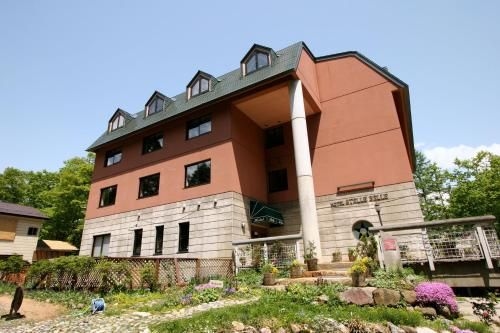 โรงแรมสเตลเลแบลล์ (Hotel Stelle Belle)1