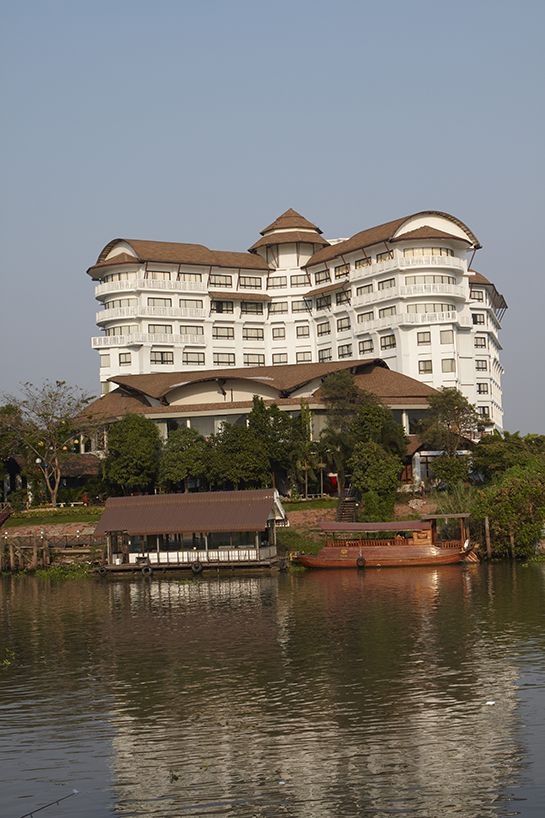 วรบุรี อโยธยา คอนเวนชั่น รีสอร์ท (Woraburi Ayutthaya Resort & Spa By The River)0