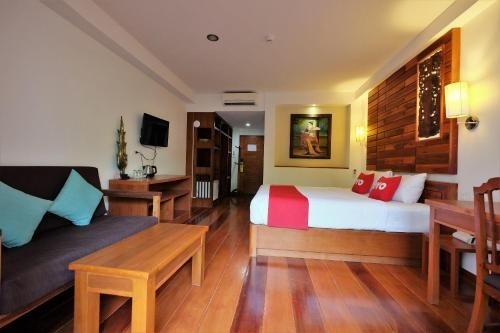 โรงแรมภูเก็ต มีท ฮอลิเดย์ (Phuket Meet Holiday Hotel)1