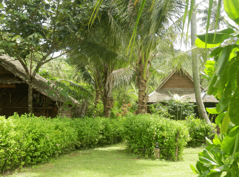 Lom' Lae Beach Resort4