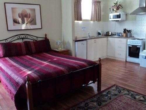 Armadale Cottage Bed & Breakfast1