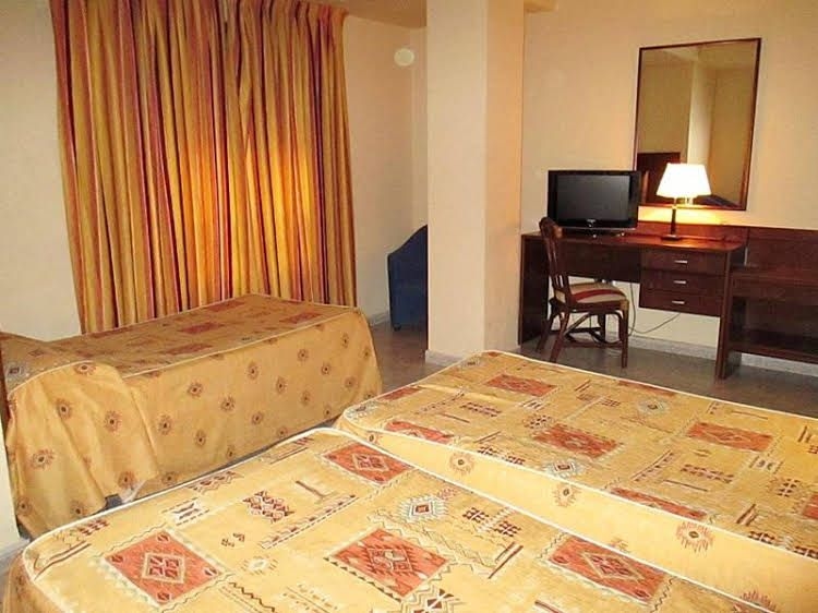 Hotel Perales0
