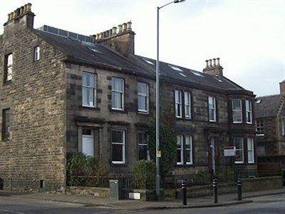 Edinburgh House Hotel1