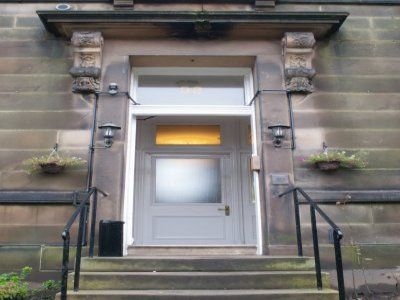 Edinburgh House Hotel0