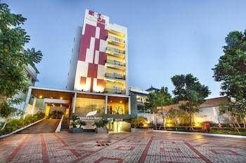Padjadjaran Suites Hotel Bogor0