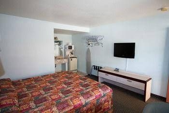 Trails Motel0