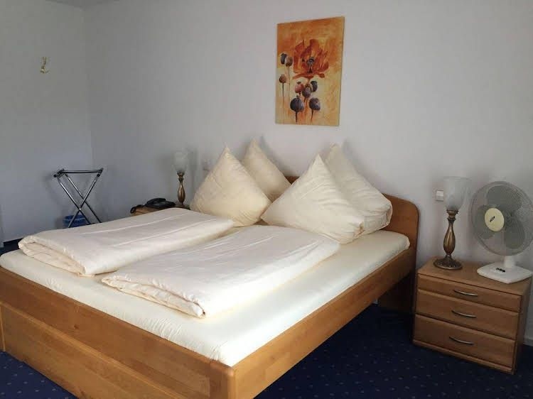 Hotel Schattner0