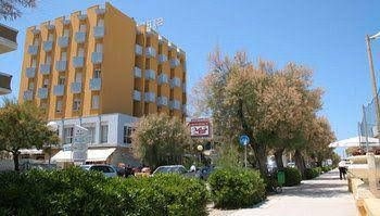 Hotel Sirena0