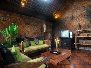 Catur Kembar Villa1
