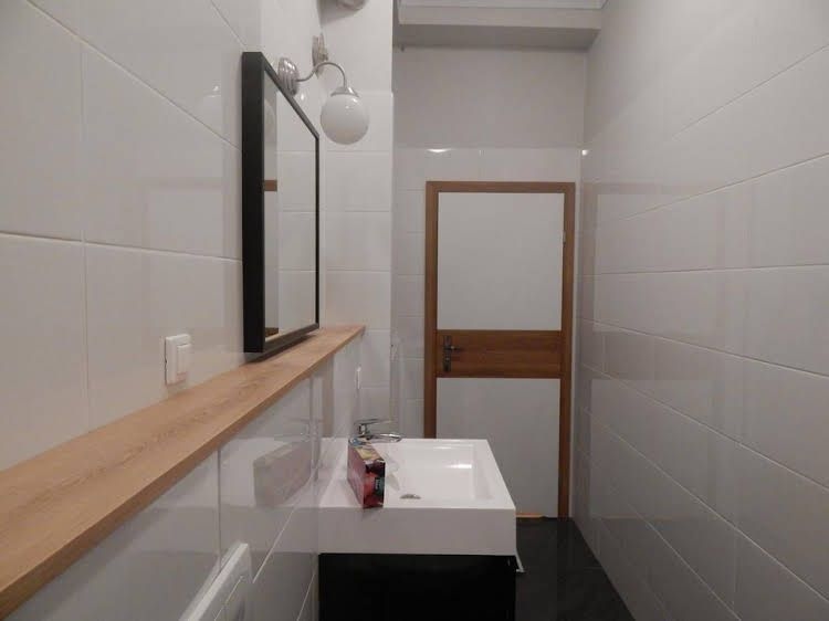 Hostel 584